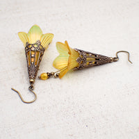 Lucite Flower Earrings in Iridescent Golden Yellow and Orange