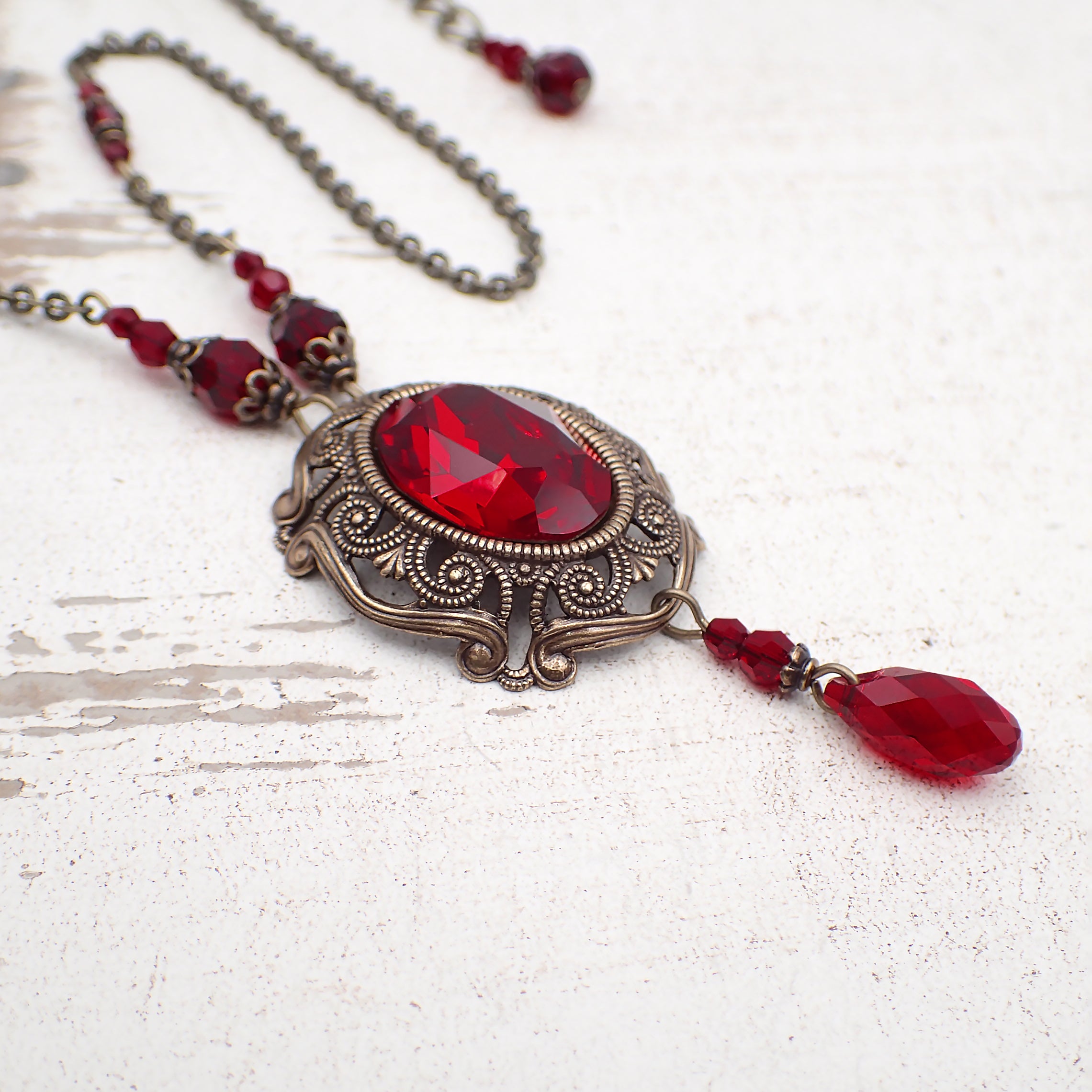 skandale jogger Hong Kong Dark Red and Bronze Crystal Victorian Style Necklace | Ardent Hearts |  Ardent Hearts Designs